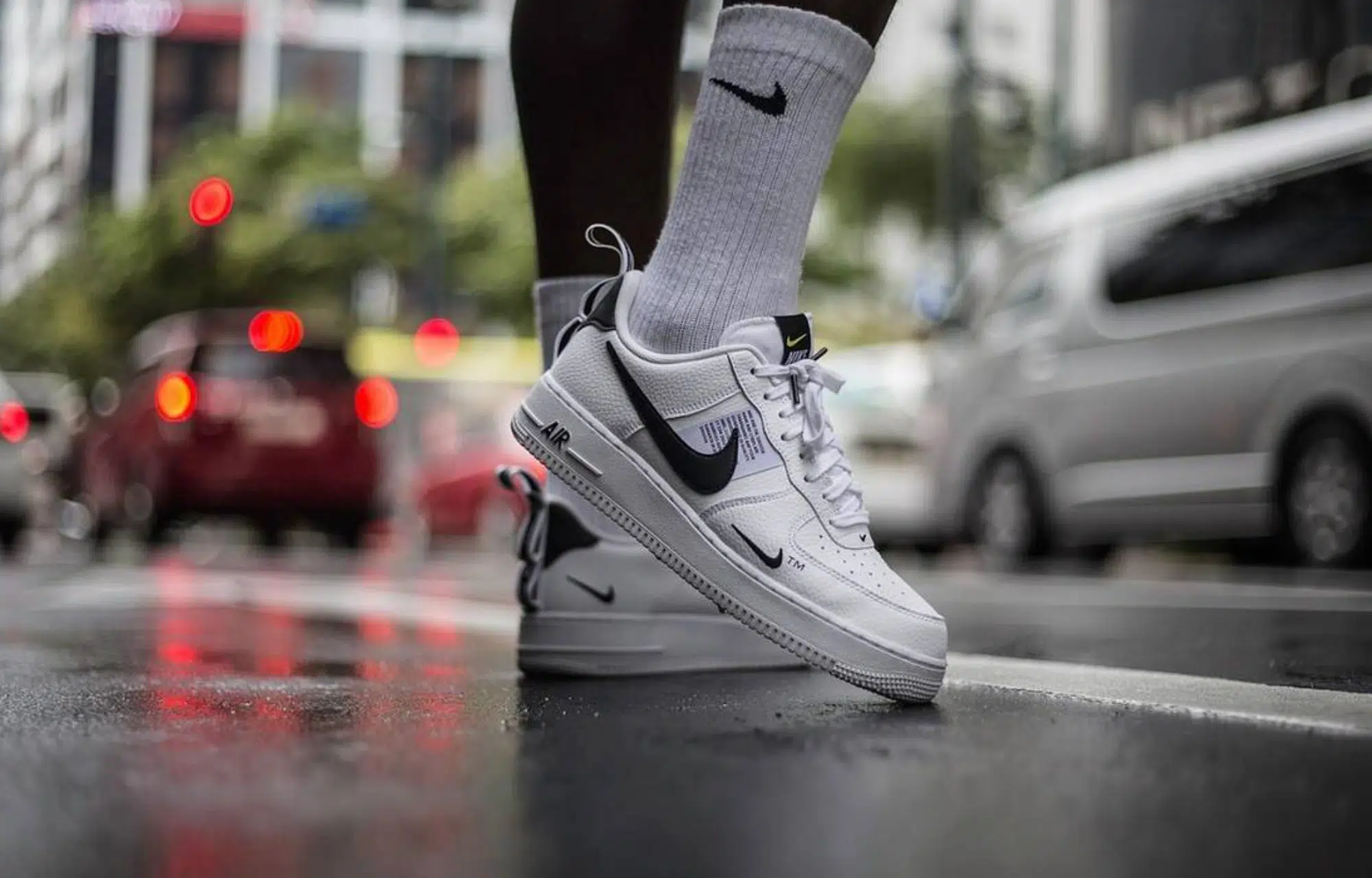 NFT Sneakers Are Dipping Toes into The NFT Market